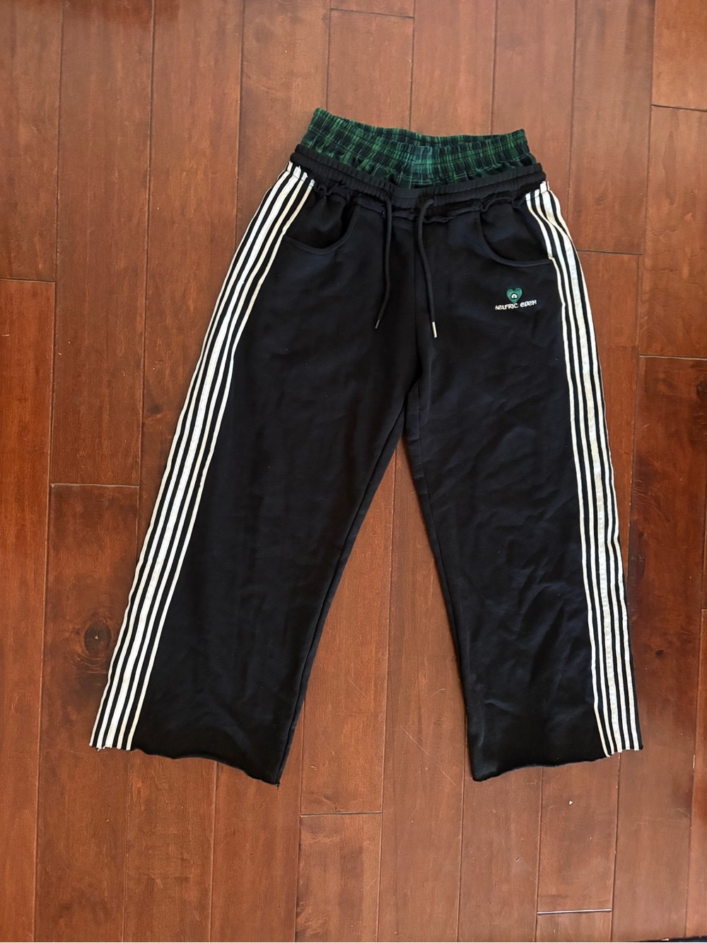 Aelfric Eden Layered Plaid Wide Leg Sweatpants Black Striped XS